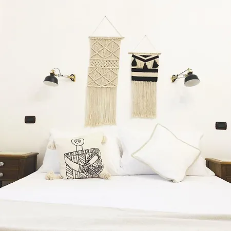 Old Town 3* 卡利亚里