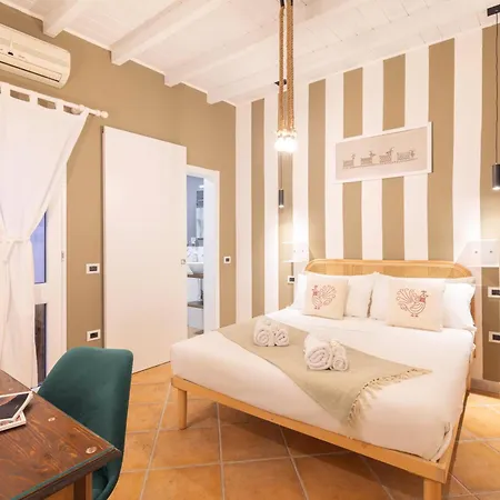 Old Town Bed & Breakfast 3*