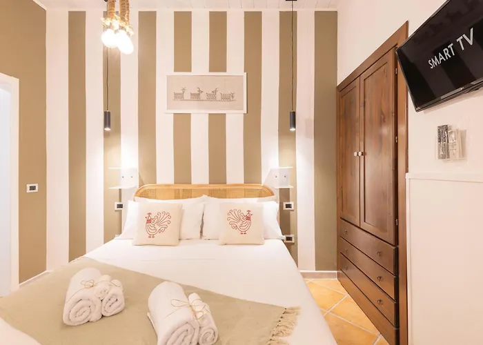 Old Town Oda ve Kahvaltı