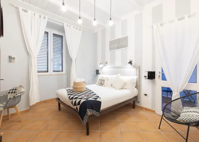 Old Town Oda ve Kahvaltı