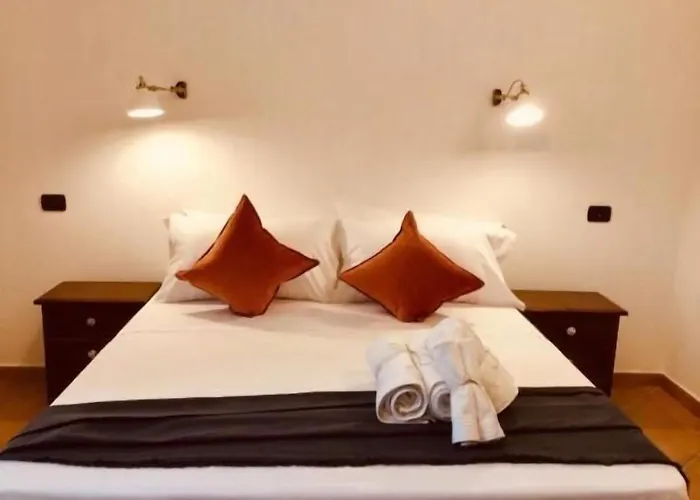 Old Town Oda ve Kahvaltı Cagliari